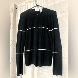 Cardigan sweater